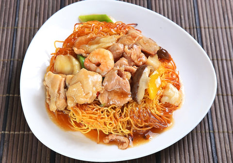 108Nouilles frits au boeuf 港式牛肉炸面